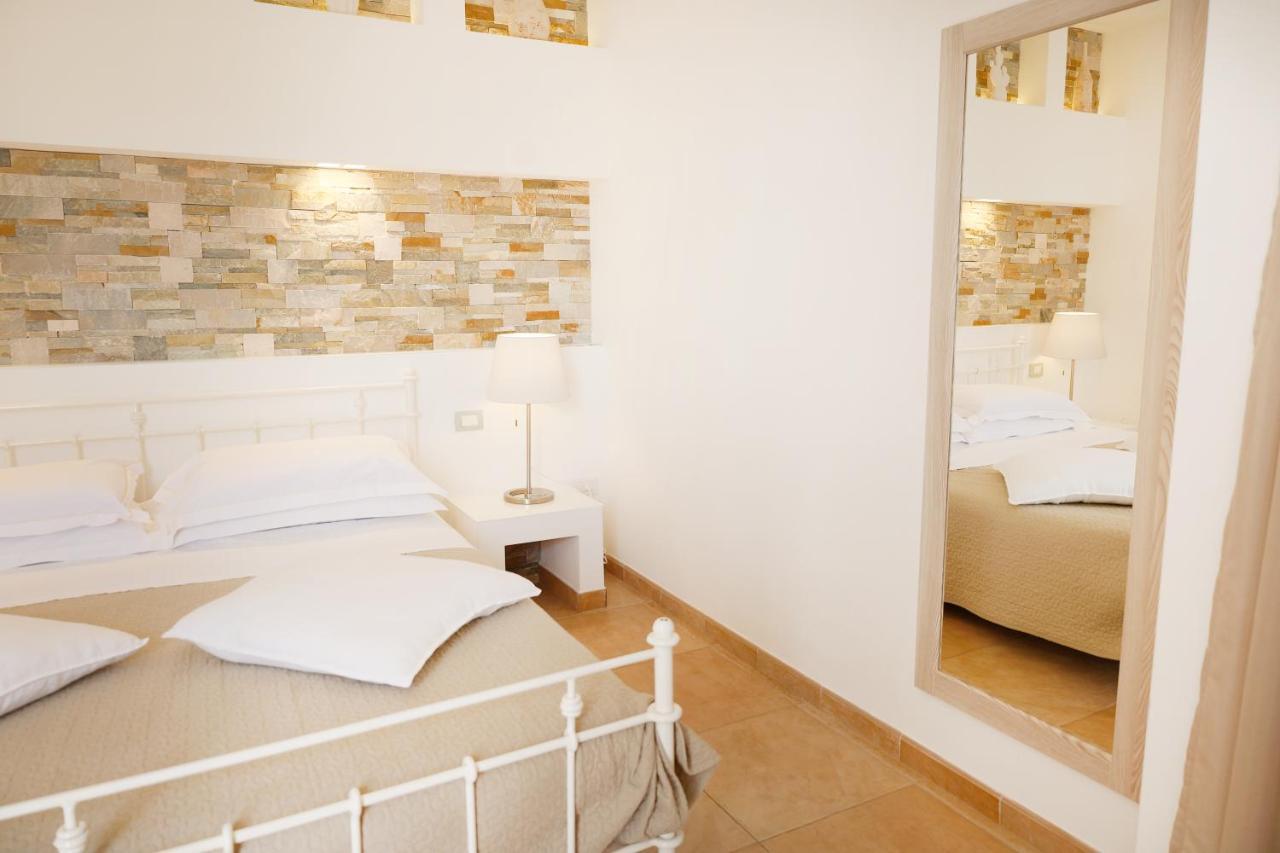 Borgo Del Nespolo Bed & Breakfast Peschici Exterior photo
