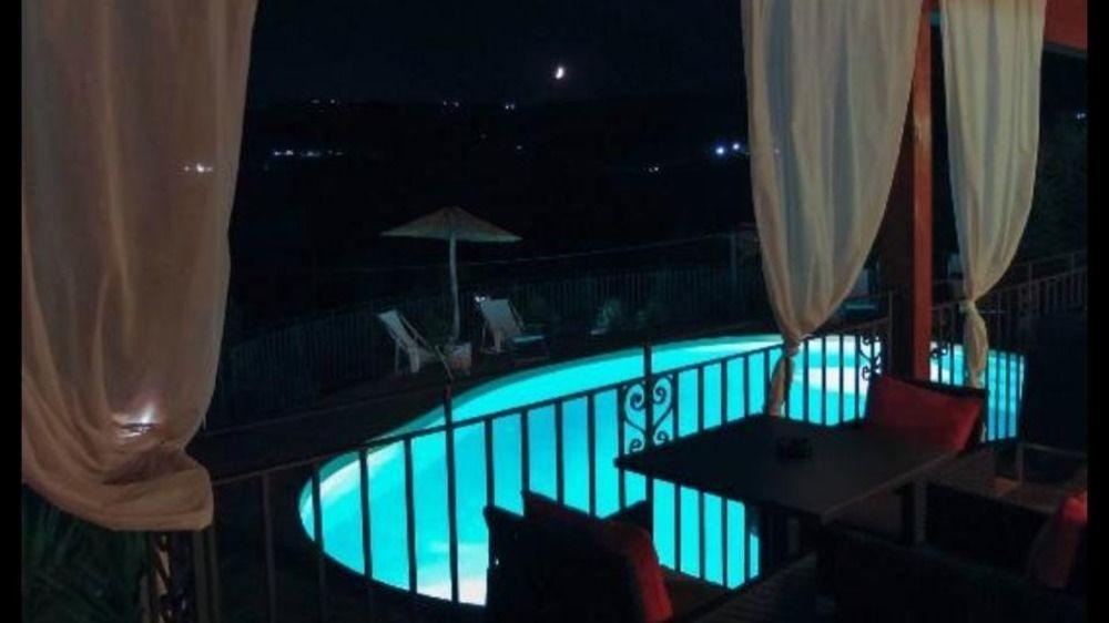 Borgo Del Nespolo Bed & Breakfast Peschici Exterior photo